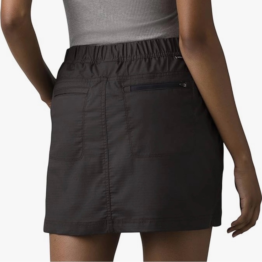 Prana Double Peak Charcoal Skort - Picture 7 of 9